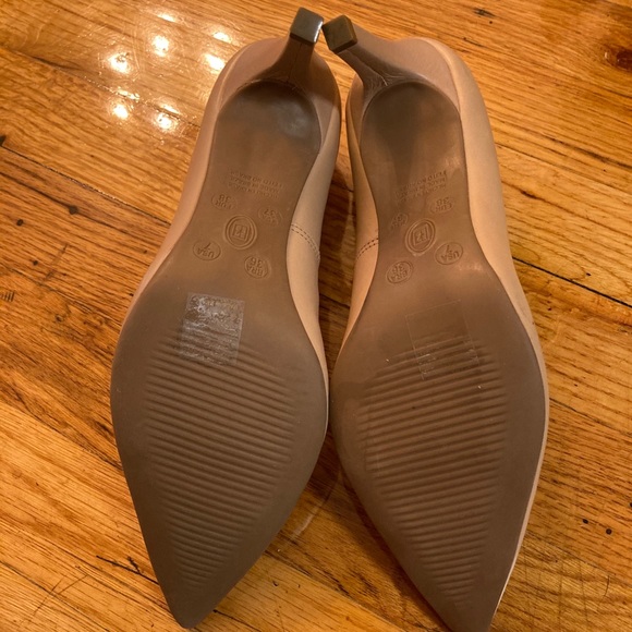 Chelsea. Crew - Picture 3 of 3